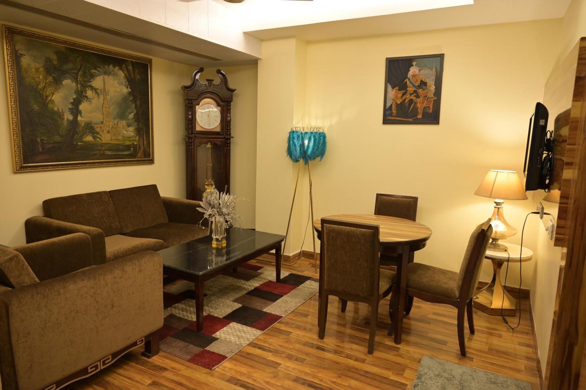 Hk Clarks Inn, Amritsar Exterior foto